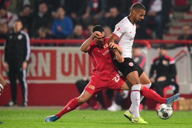 库里伤退砍26分普尔空砍38分 勇士送奇才9连败